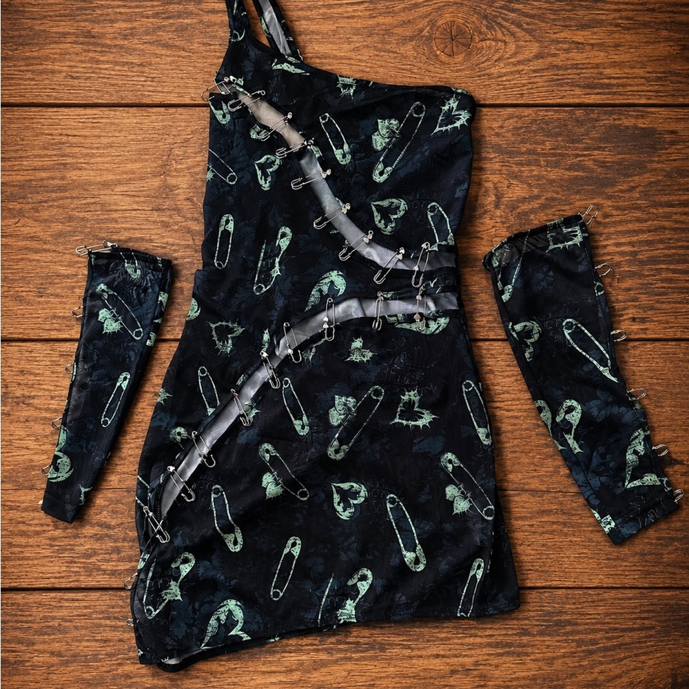 iHeartRaves One-Shoulder Black Dress with Mint Safety Pin Print